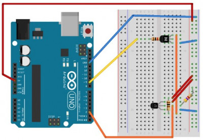 Circuit assembled on breadboard for thermostat based on on/off switch