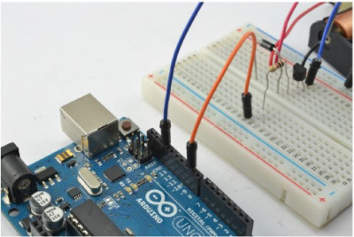 Connecting an Arduino to a breadboard